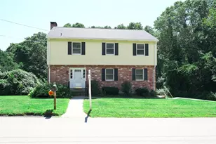 8 Pequot Ave, Westerly, RI 02891 - Photo 6