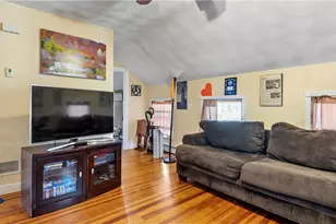 93 French St, Pawtucket, RI 02860 - Photo 22