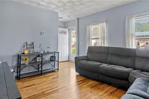 93 French St, Pawtucket, RI 02860 - Photo 12