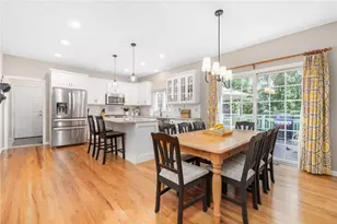 11 Prides Crossing Ln, North Kingstown, RI 02874 - Photo 6
