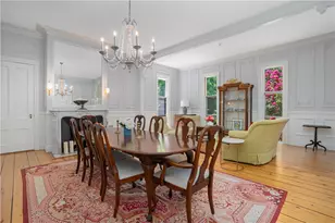 15 Berkeley Ave, Newport, RI 02840 - Photo 12