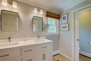 22 Pinetop Rd, Barrington, RI 02806 - Photo 24