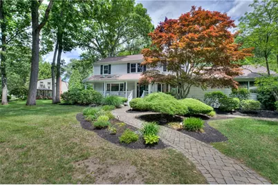 22 Pine Top Road, Barrington, RI 02806 - Photo 2