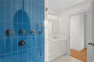 75 Bridge St, Newport, RI 02840 - Photo 32
