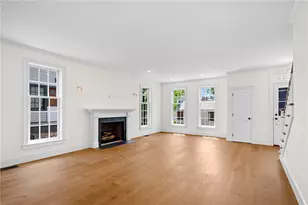 75 Bridge St, Newport, RI 02840 - Photo 8