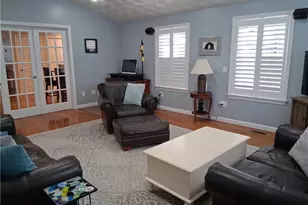 104 Peaked Rock Rd, South Kingstown, RI 02879 - Photo 8