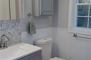 104 Peaked Rock Rd, South Kingstown, RI 02879 - Photo 12