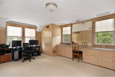 176 Cole Avenue, Providence, RI 02906 - Photo 32