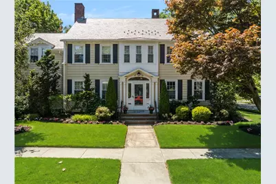 176 Cole Avenue, Providence, RI 02906 - Photo 2