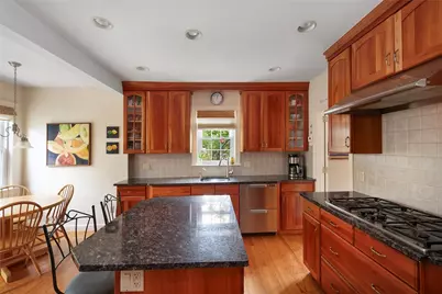 176 Cole Avenue, Providence, RI 02906 - Photo 22