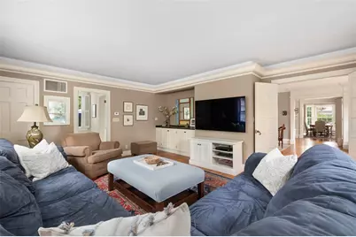176 Cole Avenue, Providence, RI 02906 - Photo 12