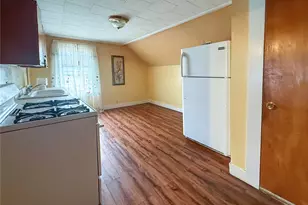 65 Bellingham St, Woonsocket, RI 02895 - Photo 18