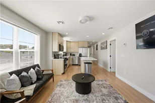 160 Cumberland St, Providence, RI 02908 - Photo 4