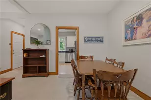 158 Narragansett Ave, Newport, RI 02840 - Photo 10