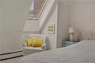 158 Narragansett Ave, Newport, RI 02840 - Photo 22