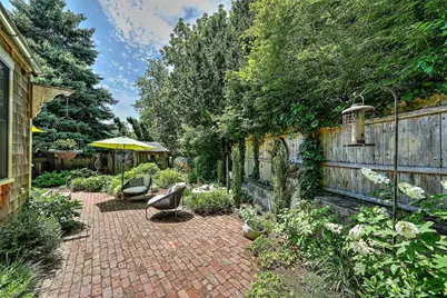 26 Bridge Street, Warren, RI 02885 - Photo 4