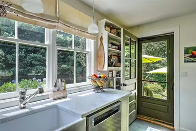 26 Bridge Street, Warren, RI 02885 - Photo 16