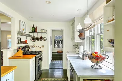 26 Bridge Street, Warren, RI 02885 - Photo 14
