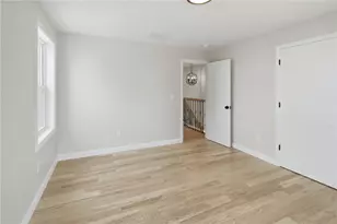 135 Owen Ave, Pawtucket, RI 02860 - Photo 34