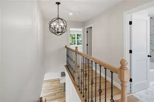 135 Owen Ave, Pawtucket, RI 02860 - Photo 18