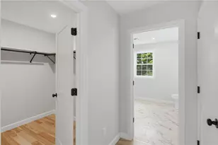 15 Legris Ave, Pawtucket, RI 02861 - Photo 28