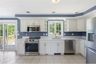 27 Charles Avenue, Uxbridge, MA 01569 - Photo 6
