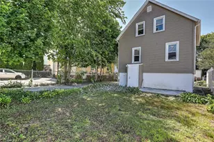 147 Pomona Ave, Providence, RI 02908 - Photo 32