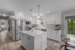 80 Preston Dr, Warwick, RI 02886 - Photo 4