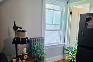 73 Holden St, Providence, RI 02908 - Photo 6