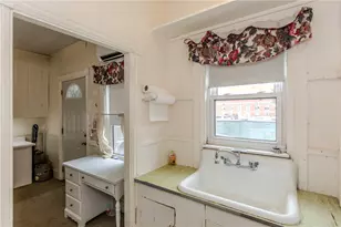 60 Greene St, Woonsocket, RI 02895 - Photo 40
