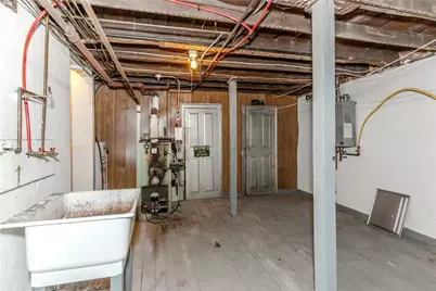 60 Greene Street, Woonsocket, RI 02895 - Photo 38