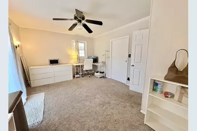 262 Pequot Avenue, Warwick, RI 02889 - Photo 12