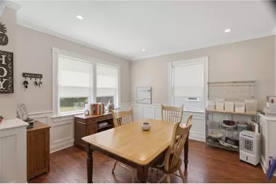 40 Greenwood Avenue, Warwick, RI 02886 - Photo 8