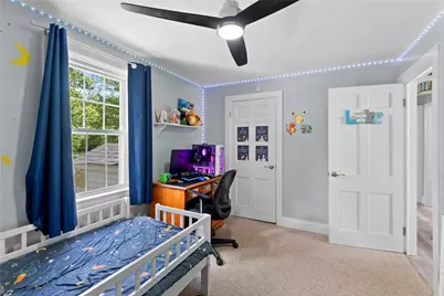 1472 Wampanoag Trail, East Providence, RI 02915 - Photo 18