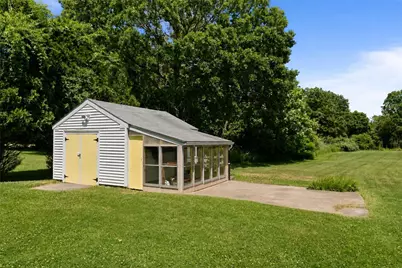 1472 Wampanoag Trail, East Providence, RI 02915 - Photo 34