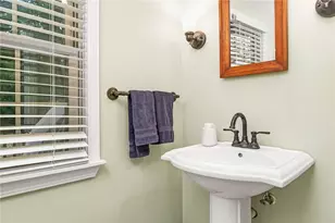 19 Waterman St, Bristol, RI 02809 - Photo 34