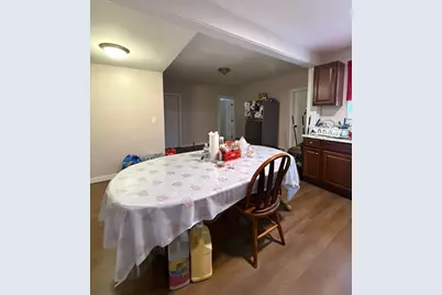 27 Hauxhurst Street, Providence, RI 02909 - Photo 4