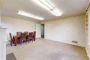 873 Warwick Ave, Warwick, RI 02888 - Photo 10