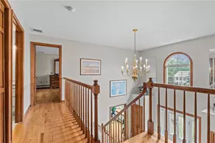 157 Tara Ln, Woonsocket, RI 02895 - Photo 14