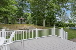157 Tara Ln, Woonsocket, RI 02895 - Photo 28