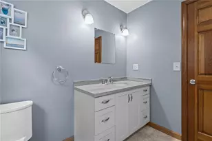 157 Tara Ln, Woonsocket, RI 02895 - Photo 20