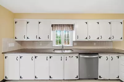 86 Blueberry Drive, East Greenwich, RI 02818 - Photo 16