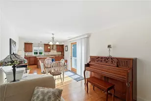 336 Dover Ave, East Providence, RI 02914 - Photo 14