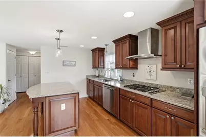 336 Dover Avenue, East Providence, RI 02914 - Photo 6