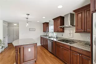 336 Dover Ave, East Providence, RI 02914 - Photo 6
