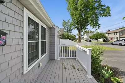 336 Dover Avenue, East Providence, RI 02914 - Photo 44