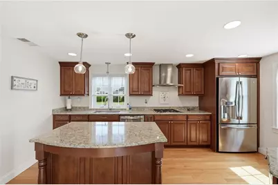 336 Dover Avenue, East Providence, RI 02914 - Photo 2