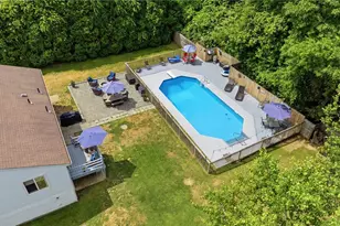 8 Sparrow Dr, Westerly, RI 02891 - Photo 48