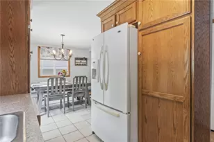 8 Sparrow Dr, Westerly, RI 02891 - Photo 28