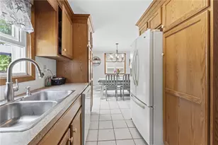 8 Sparrow Dr, Westerly, RI 02891 - Photo 30